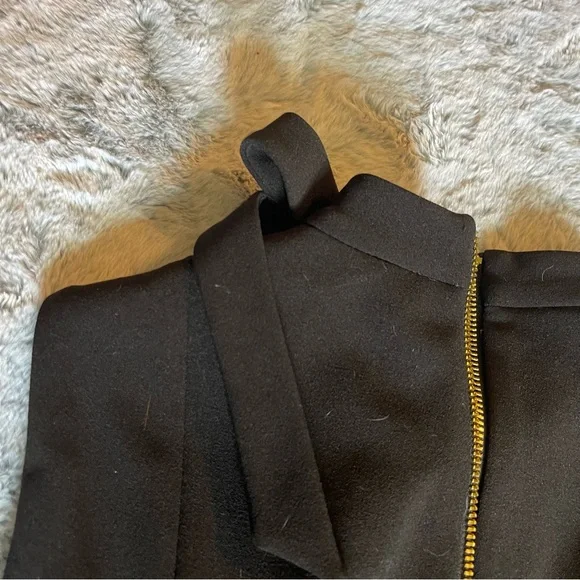 Classic Calvin Klein Seamed Sheath Midi Dress with Bow in Size 4 - Picture 14 of 14